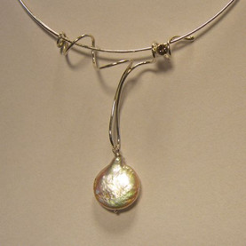 Zilveren draadspiraalhanger dynamisch